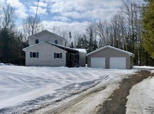 8 Martins Lane, Glenburn, ME 04401