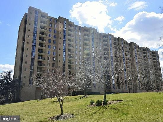 1st image of 4500 S Four Mile Run Dr APT 1101