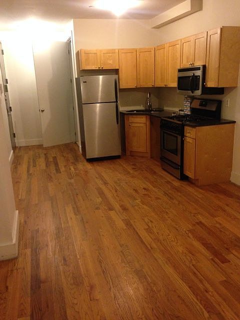 1st image of 958 Bedford Ave