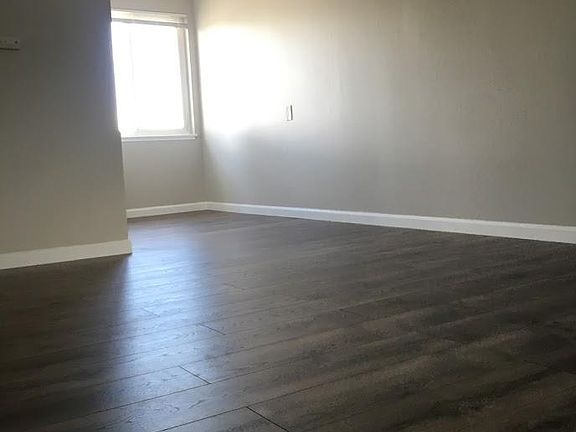 4th image of 4333 Beresford St APT 8