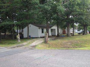 2656 Cox Neck Rd, Chester, MD 21619