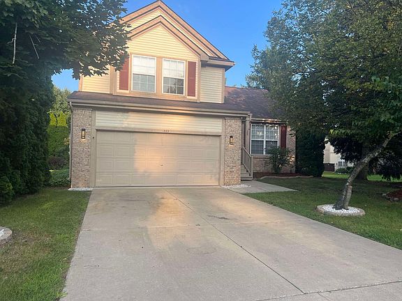 2nd image of 322 Lake Meadow Dr