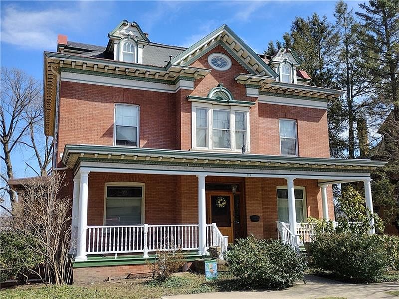 1st image of 219 Walnut Ave
