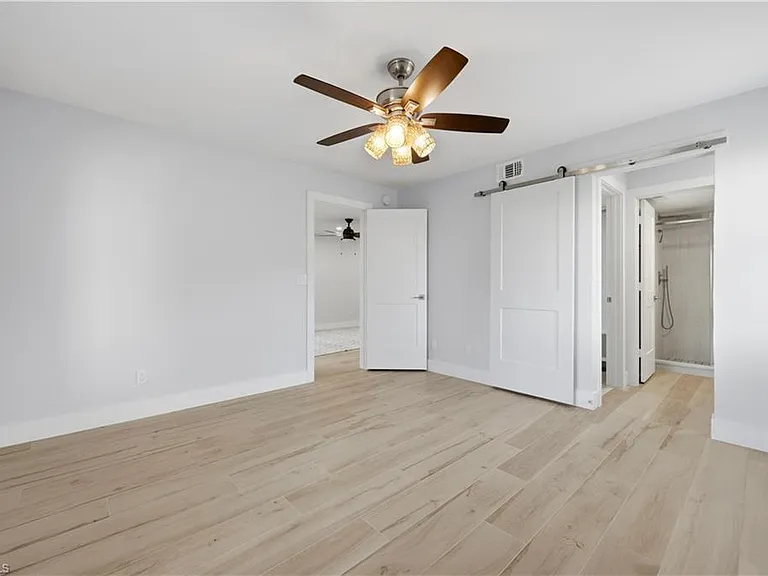 1330 Derbyshire Ct #E-101 — Photo 15