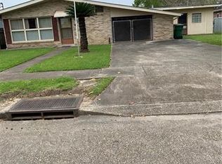 920 Tullulah Ave, River Ridge, LA 70123