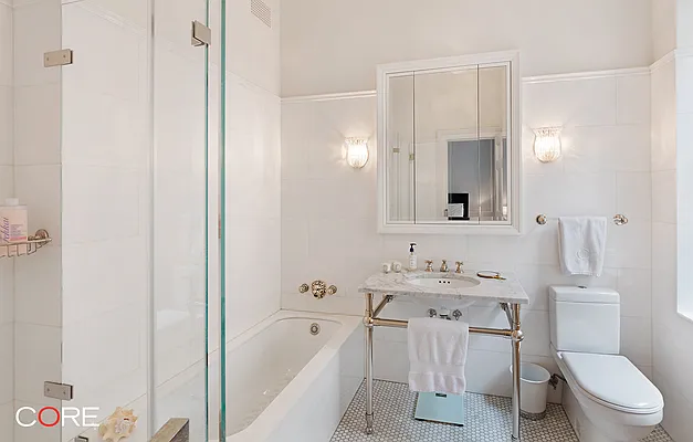 Sold by CORE | media 18