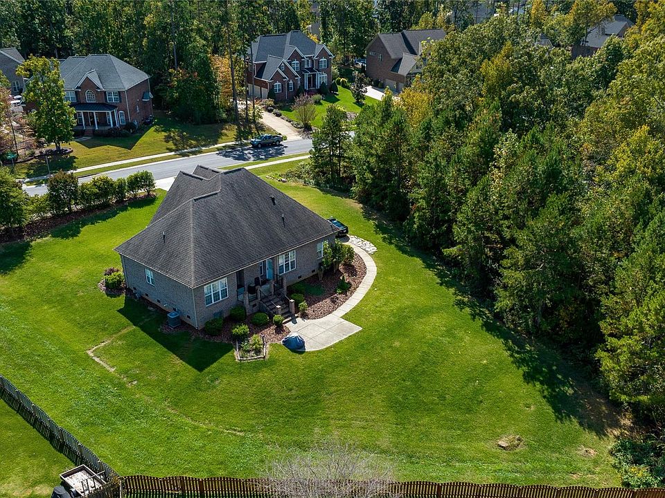 4002 Crismark Dr, Indian Trail, NC 28079 Zillow