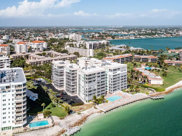 1070 S Collier Blvd APT 203, Marco Island, FL 34145