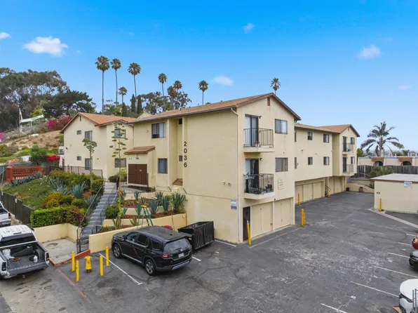 2036 Canyon Dr, Oceanside, CA 92054