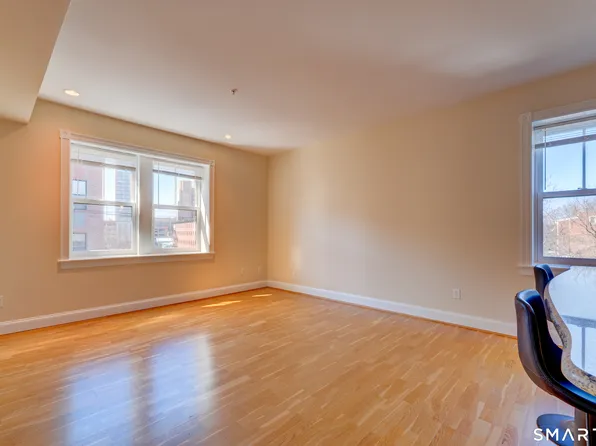 629 Chapel Street #4A, New Haven, CT 06511