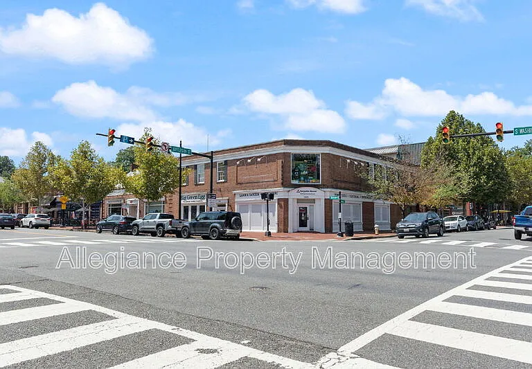 718 S Washington St #104 — Photo 21