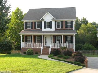 5316 Ember Ln, Kernersville, NC 27284