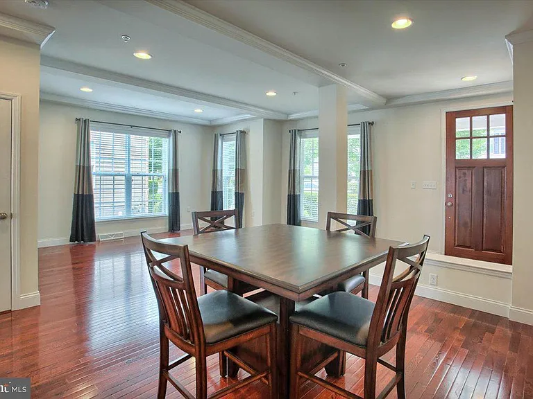 405 Line Rd — Photo 12