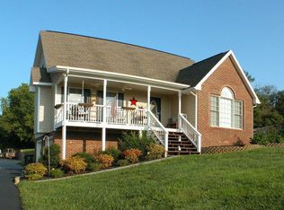 190 Cindy Anne Dr, Gray, TN 37615