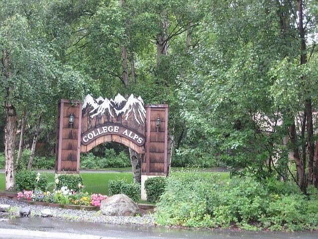 2nd image of 4758 Mills Dr #37