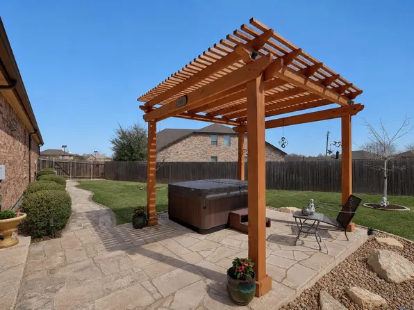 646 Landon Samuel Loop, Pflugerville, TX 78660