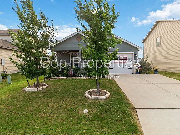 4th image of 2425 Ayers Dr