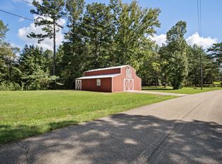 334 Emmett Byrd Rd, Lumberton, MS 39455