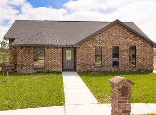 2706 N 44th Ln, McAllen, TX 78501