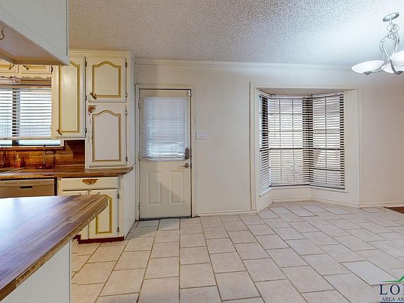 5th image of 1100 San Salvador Dr