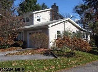 702 Windsor Ct, State College, PA 16801