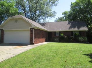 300 Capitol St, Fort Gibson, OK 74434