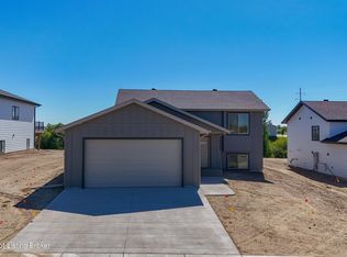 1671 Wahl St, Dickinson, ND 58601