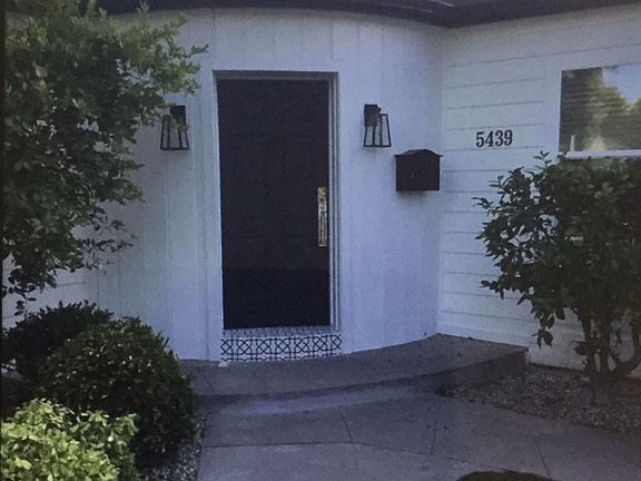 C5FC7FBB-67DD-4698-94A6-02C72A9266AB