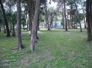 2320 S Waterman Dr, Crystal River, FL 34429