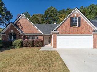 712 Towering Pine Trl, Lawrenceville, GA 30045