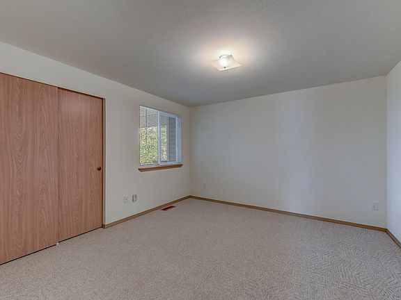 5th image of 6806 64th Pl NE #B