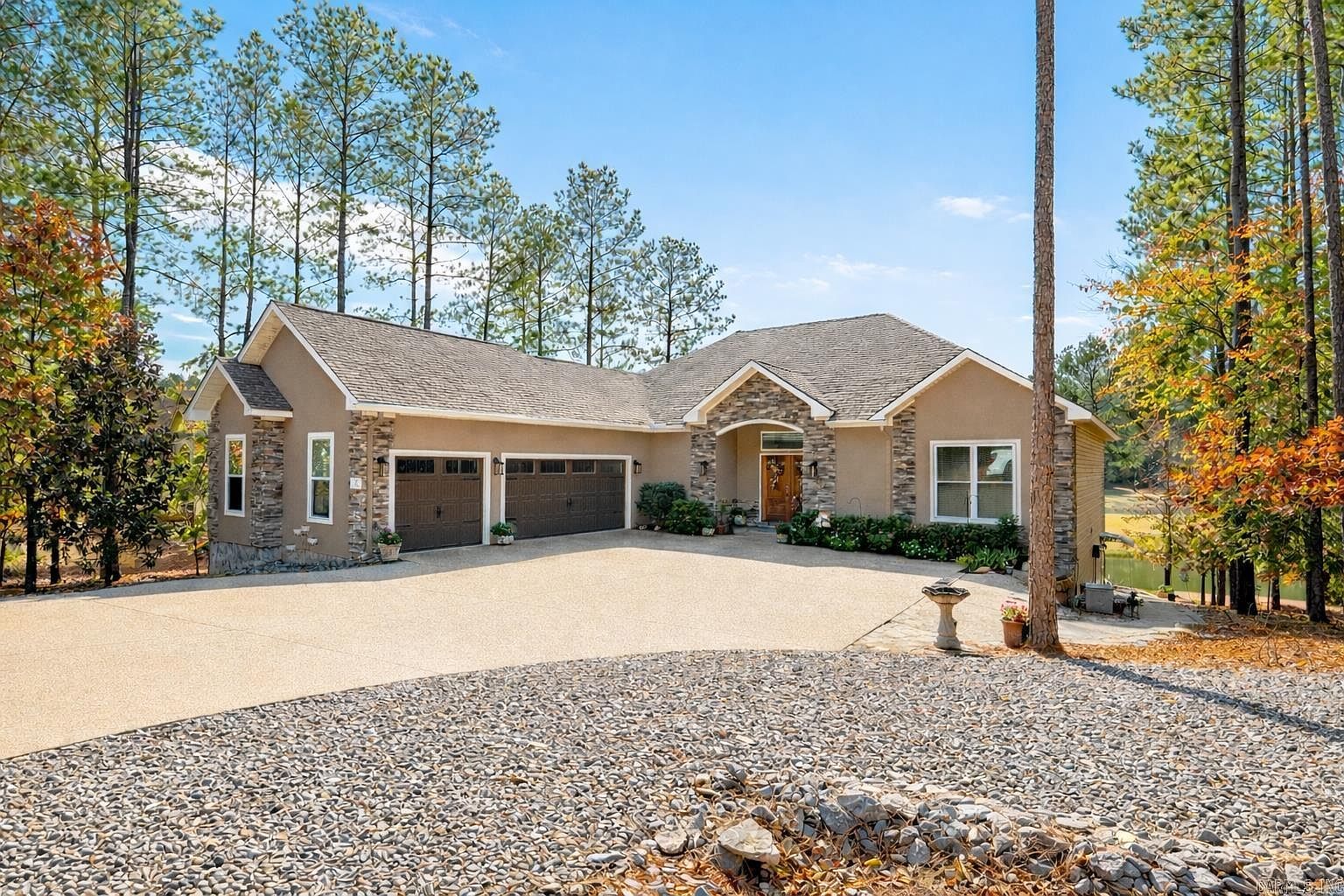 37 Terreno Ln