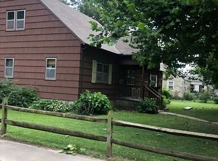 1048 NE Arter Ave, Topeka, KS 66616