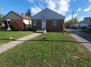 3270 N 14th St, Milwaukee, WI 53206