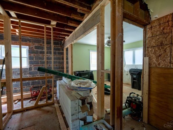 5944 Cambridge Ave, Cincinnati, OH 45230