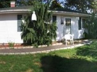 111 Main Ave, Mastic, NY 11950