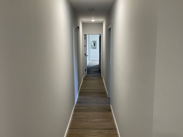 201-203 S 52nd St #1