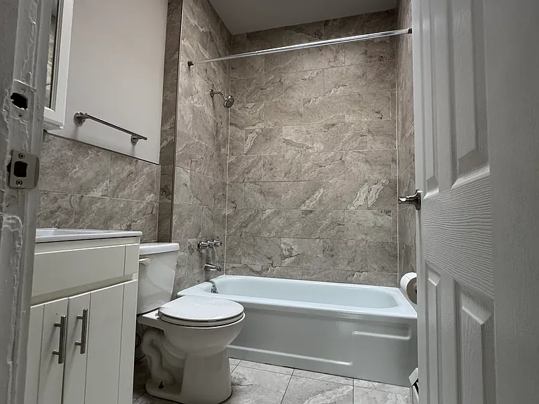 62 Wakeman Ave #3 — Photo 10