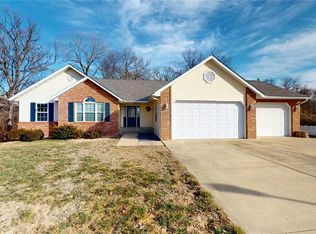 1454 Cadwell Ct, O'Fallon, IL 62269