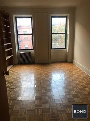 Rented by Bond New York | media 12