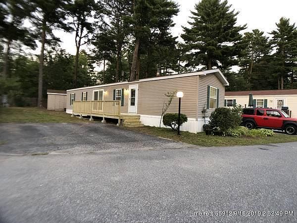 1st image of 11 Beach Plum Dr