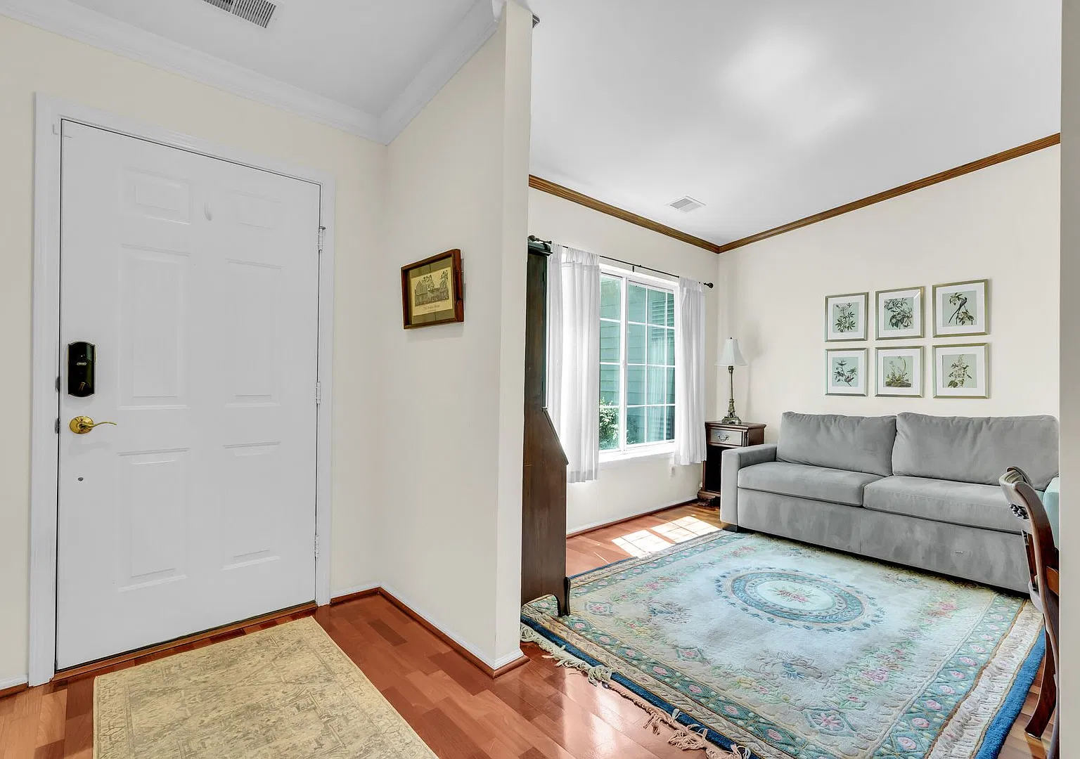"Charming 2-Bed Oasis with 2 Full Baths, Den and Screened Patio on Huquenin Lane in Sun City!" — Photo 3