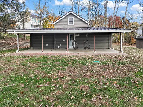 615 Midway Dr, Beaver, PA 15009