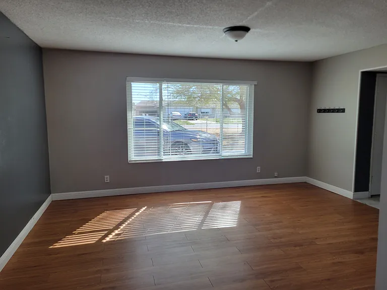 10804 Kiavan Rd — Photo 8