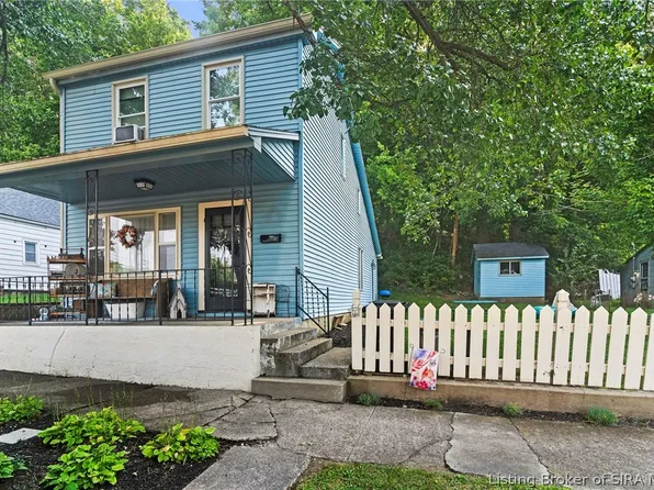 520 East Street, Madison, IN 47250