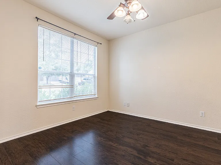 3638 Sumantra Clf — Photo 5
