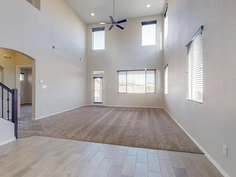 6727 Oro Valley Rd NW — Photo 9
