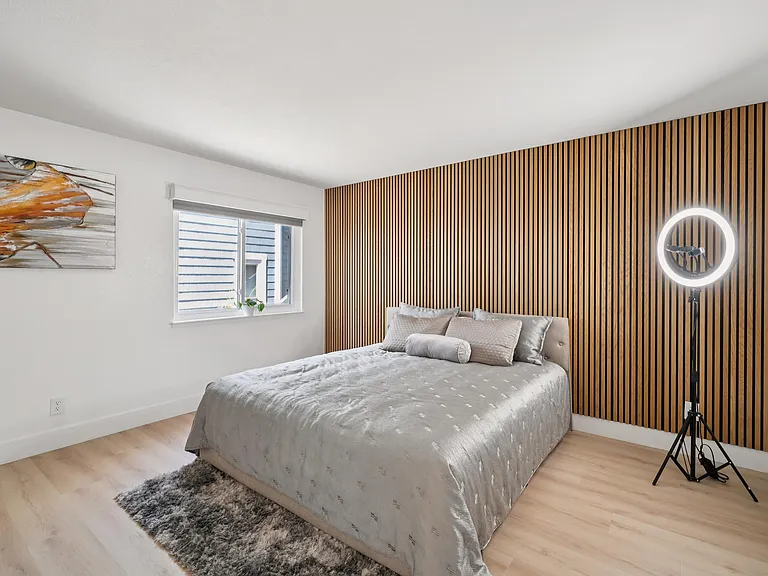 86 Stanford Way — Photo 17