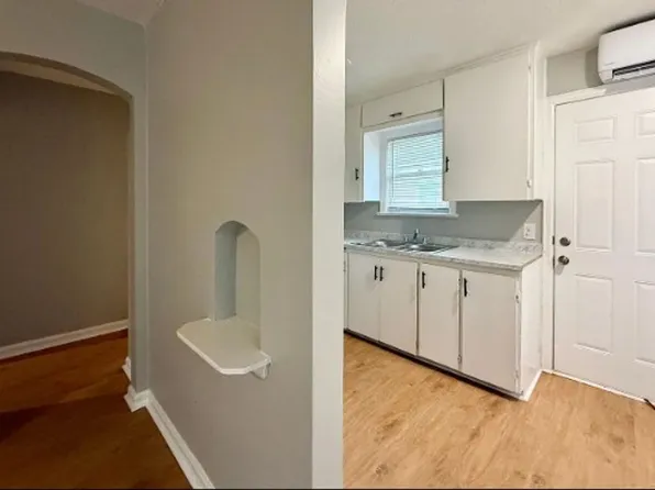 416 Quads, 416 N Indiana Ave #418, Wichita, KS 67214