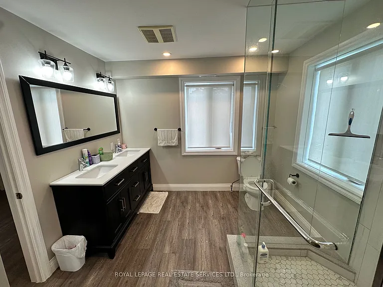3 Queen St S #1 — Photo 9